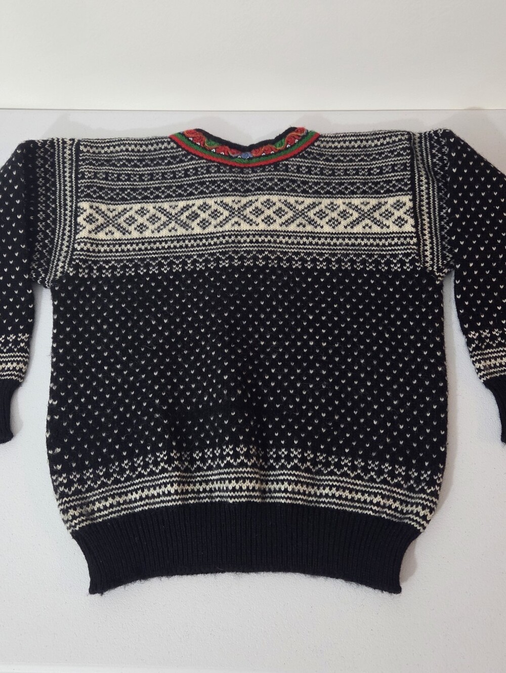 Vintage Dale Of Norway Women's L 44 Black Wool Sweater Nordic Setesdal Lusekofte - Picture 7 of 14